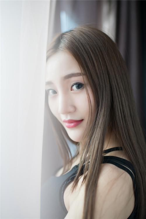 办公室大战丝袜高跟女